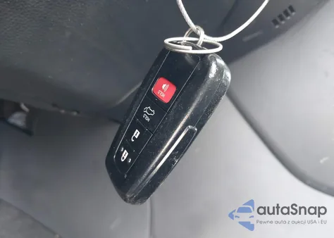 2023 Toyota Rav4 Xle из США, поврежденный, VIN 2T3W1RFV8PC239706